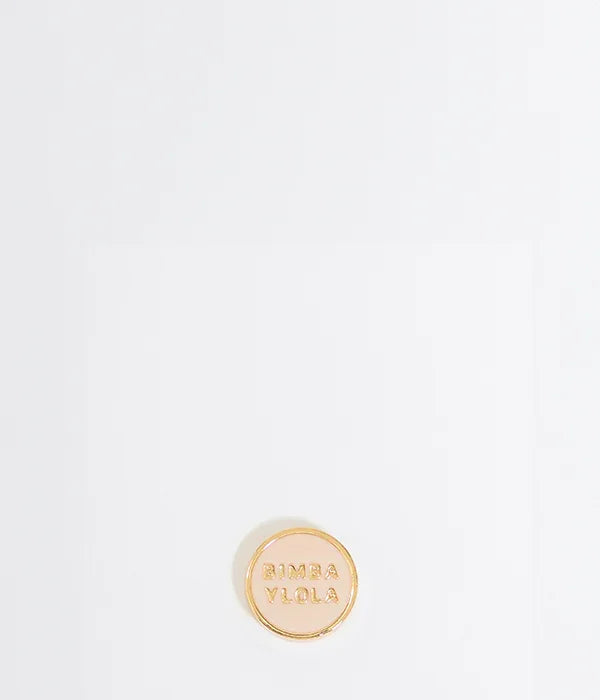 כפתור עגול מוזהב של BIMBA Y LOLA על רקע לבן, עיצוב אופנה יוקרתי ב-CHOZEN
