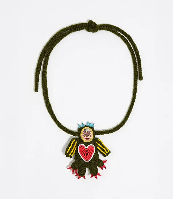 שרשרת חוט שחור עם תליון בד דמות מצוירת, עיצוב ייחודי CHOZEN, אביזר אופנה מבית קבוצת אלפא