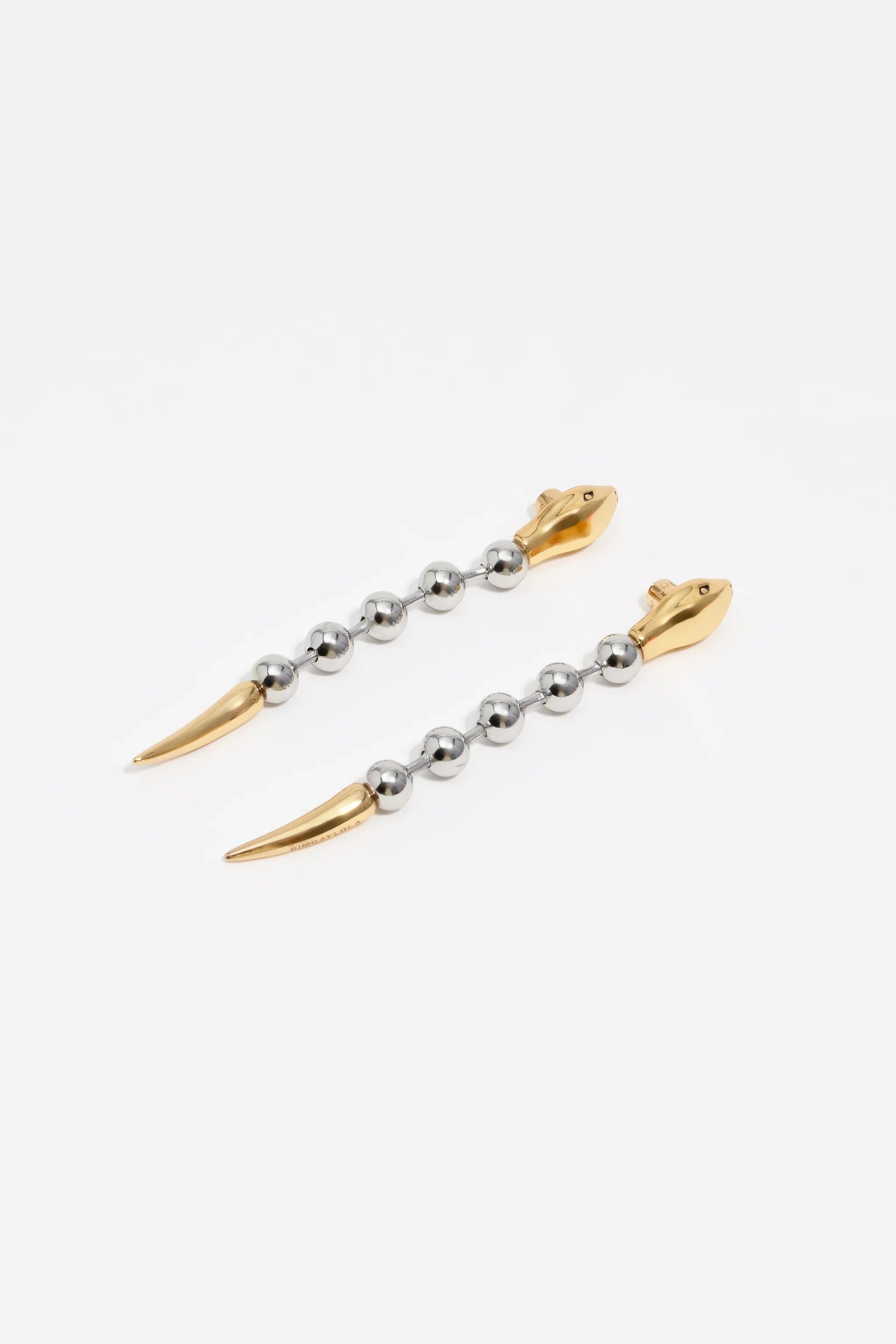 עגילי שנדליר כדורים זהב וכסף בעיצוב ייחודי, תכשיטי יוקרה CHOZEN