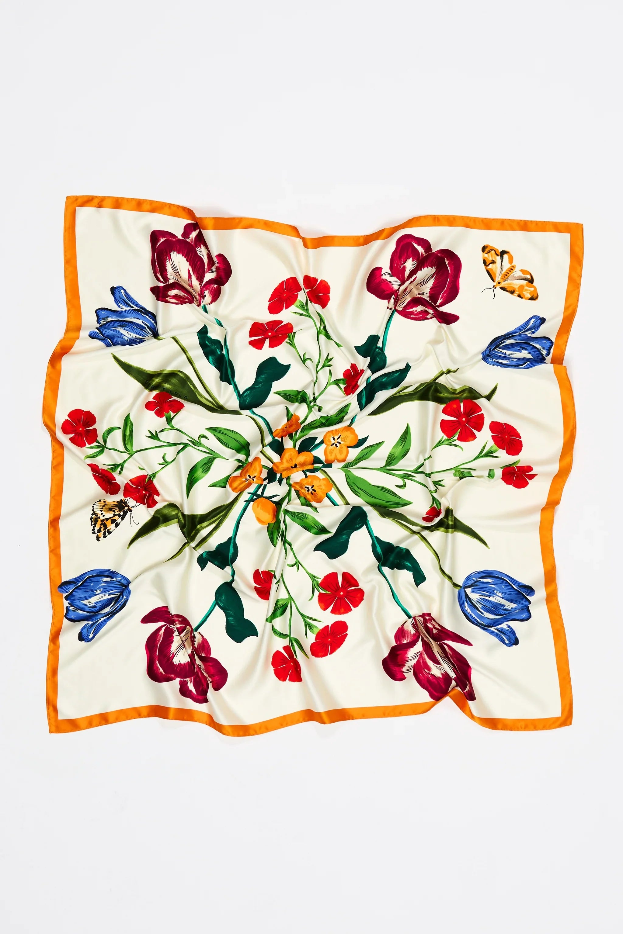 צעיף משי בהדפס פרחוני צבעוני על רקע לבן עם מסגרת כתומה, מותג CHOZEN
