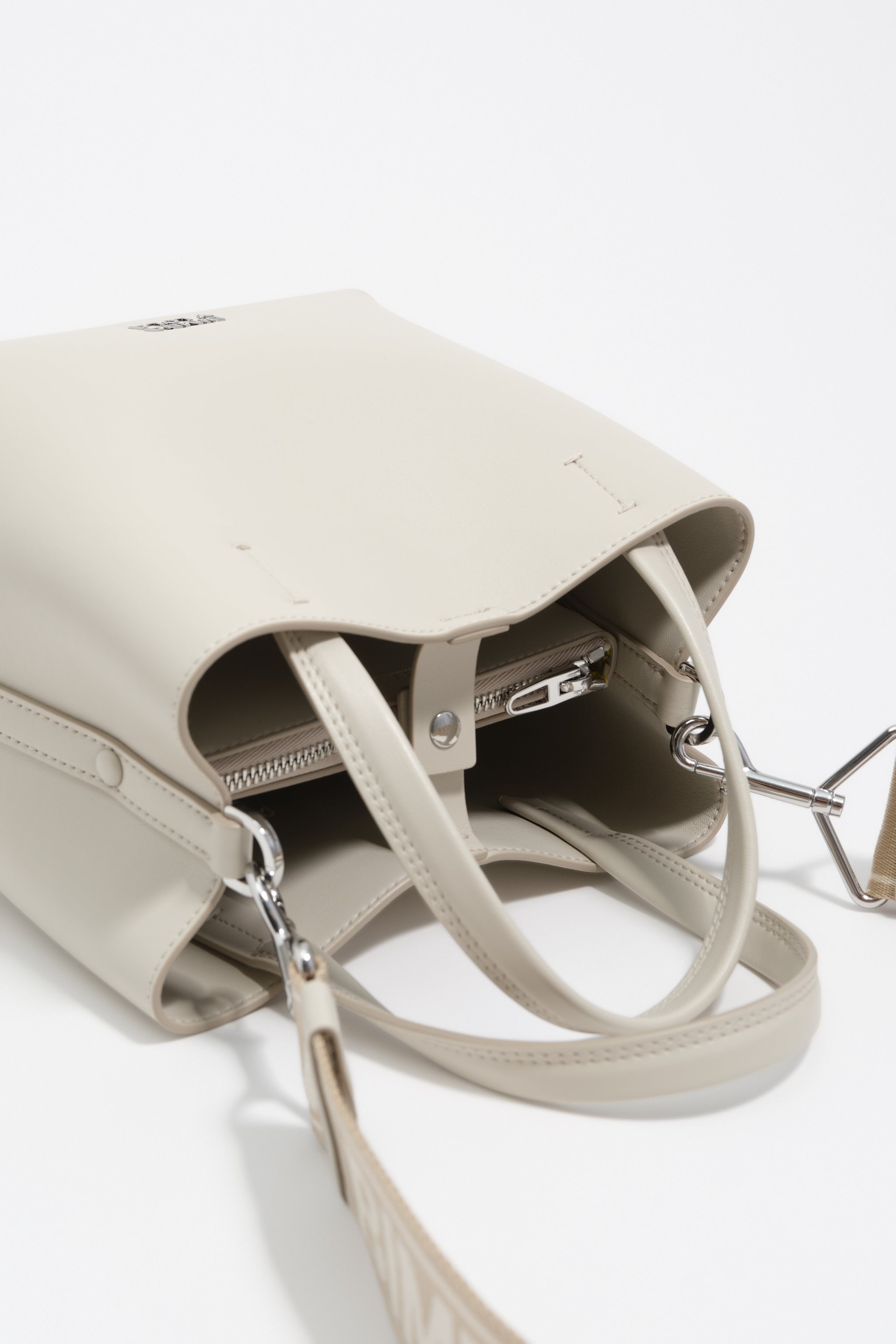 בימבה אי לולה תיק צד קטן לנשים