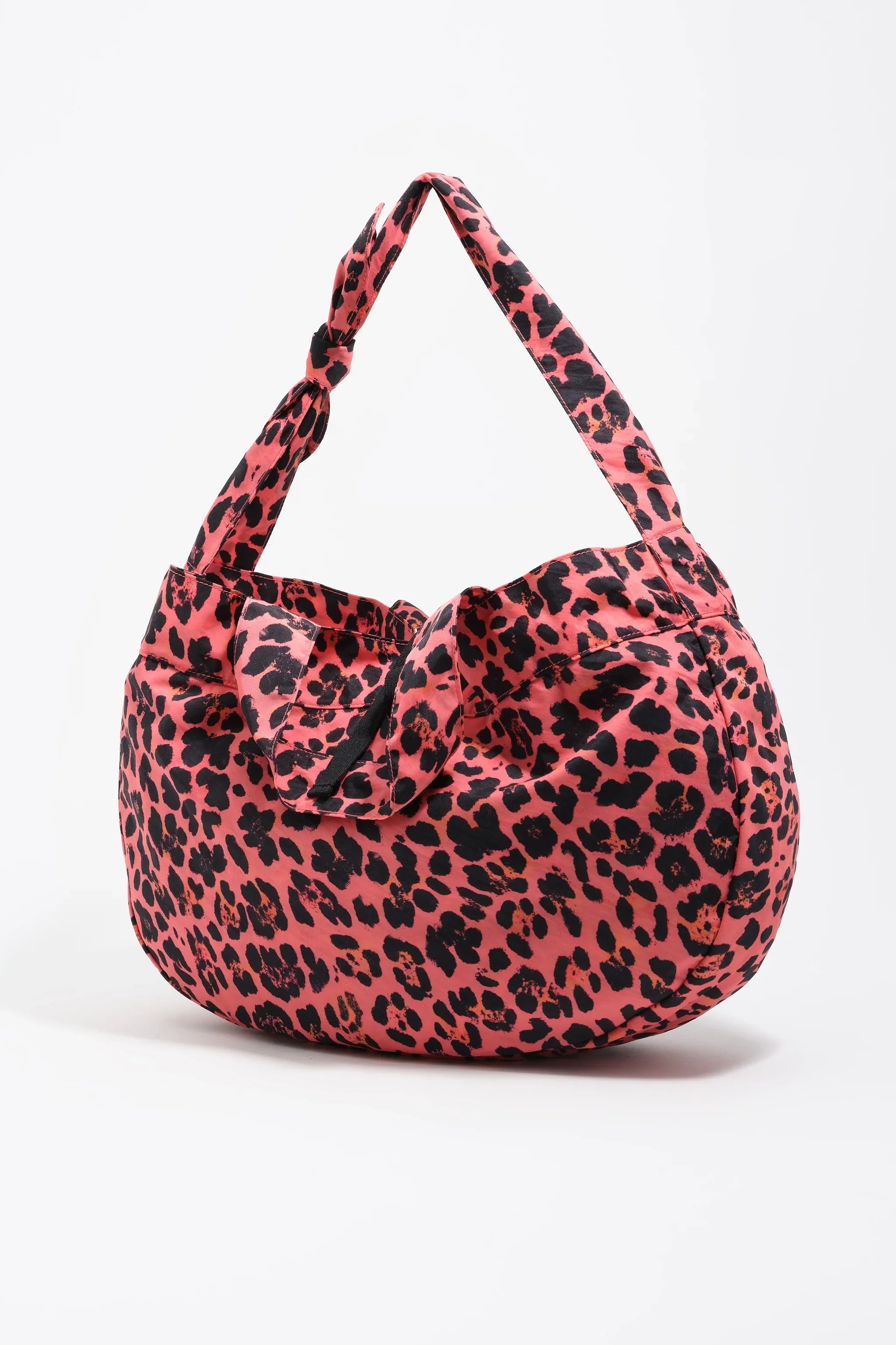 תיק נשי בד הדפס מנומר ורוד שחור, אופנה עכשווית, מבית CHOZEN קבוצת אלפא