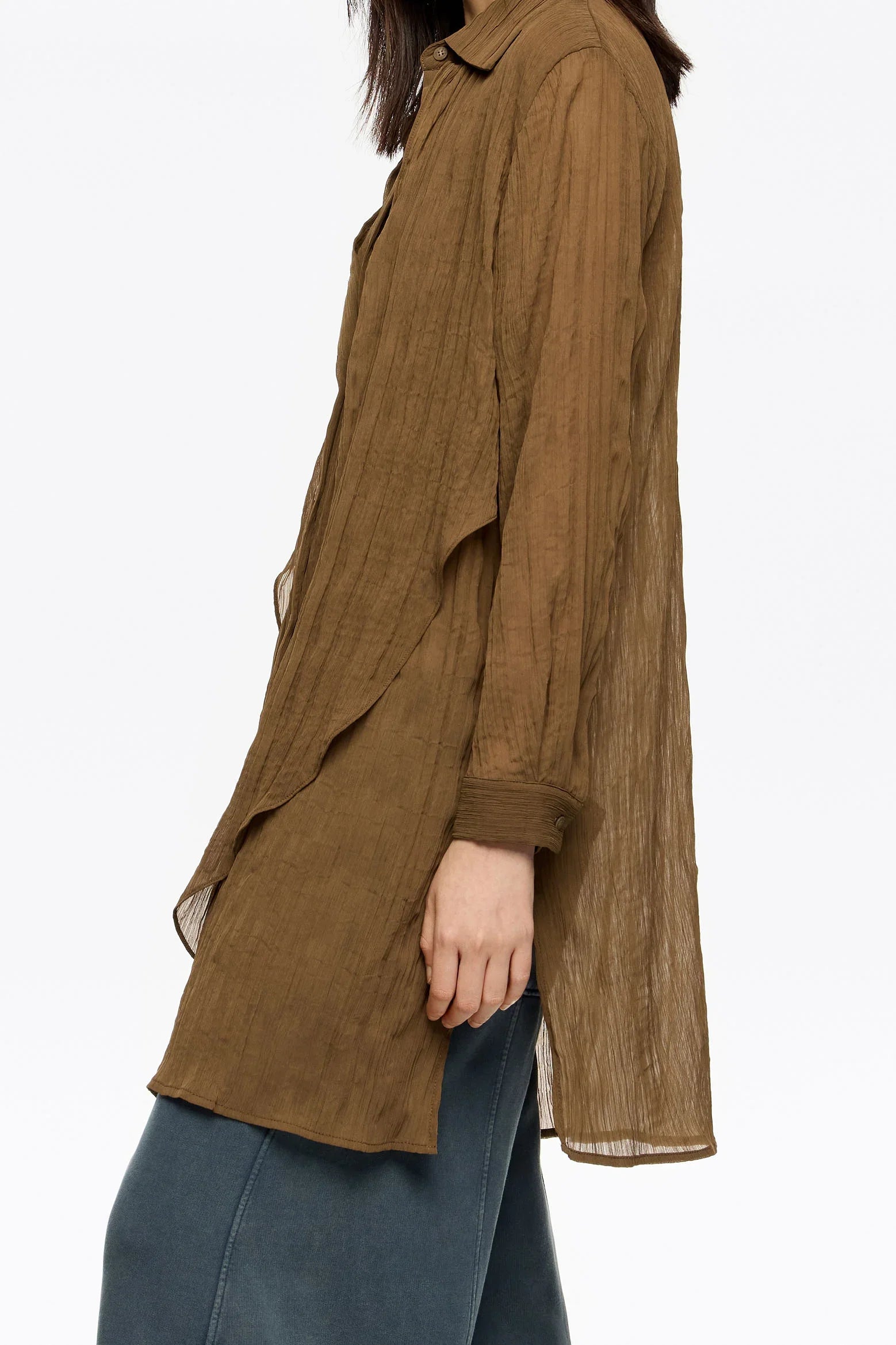 חולצה חומה ארוכה מבד קליל לאישה, אופנה עדכנית ב-CHOZEN מותגים מובילים