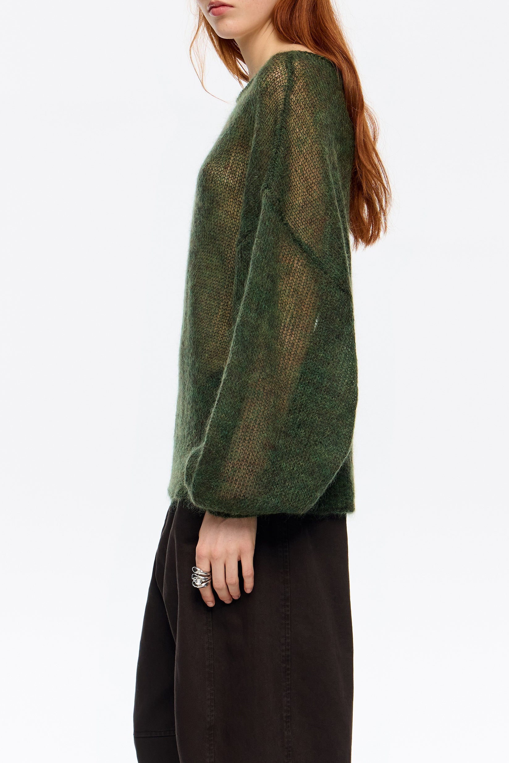 סוודר ירוק לנשים עם שרוולים רחבים, אופנה עדכנית מבית CHOZEN