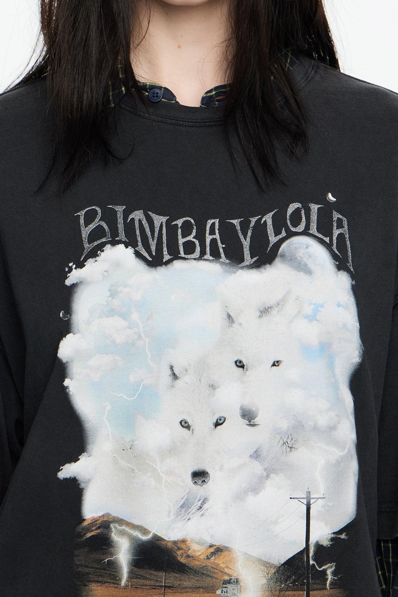 חולצת Bimbaylola שחורה עם הדפס זאבים בעננים וברקים, אופנה טרנדית מבית CHOZEN