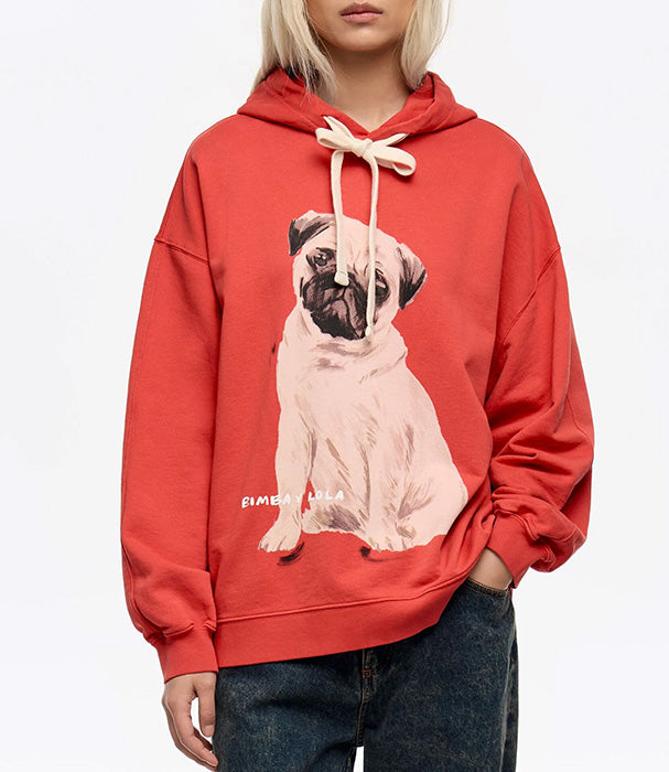 קפוצ'ון אדום עם הדפס כלב פאג, אופנה טרנדית מחנות CHOZEN