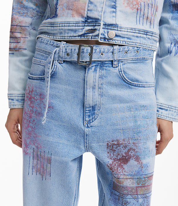 דזיגואל ג'ינס בגזרה ישרה לנשים