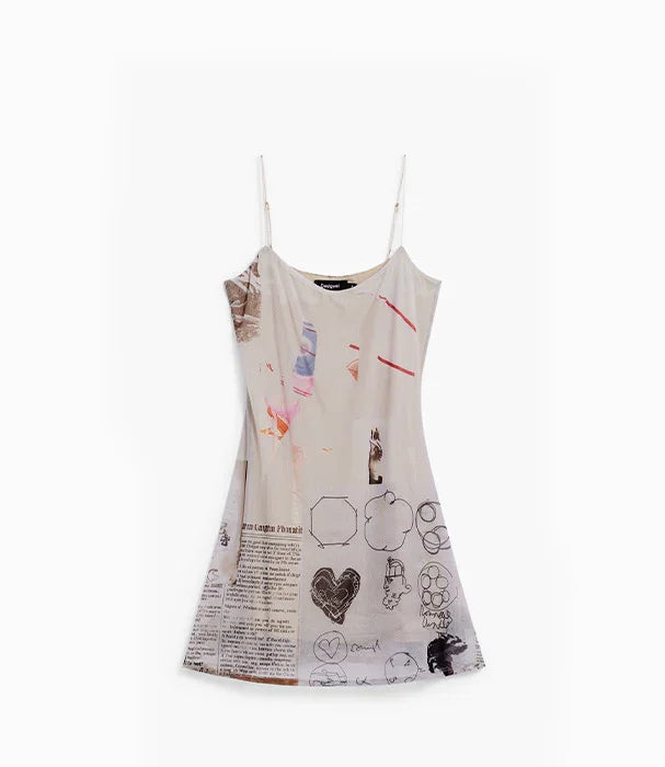 שמלת סטרפלס בהדפס ייחודי עם דמויות, טקסט וצורות גרפיות, אופנה עדכנית ב-CHOZEN
