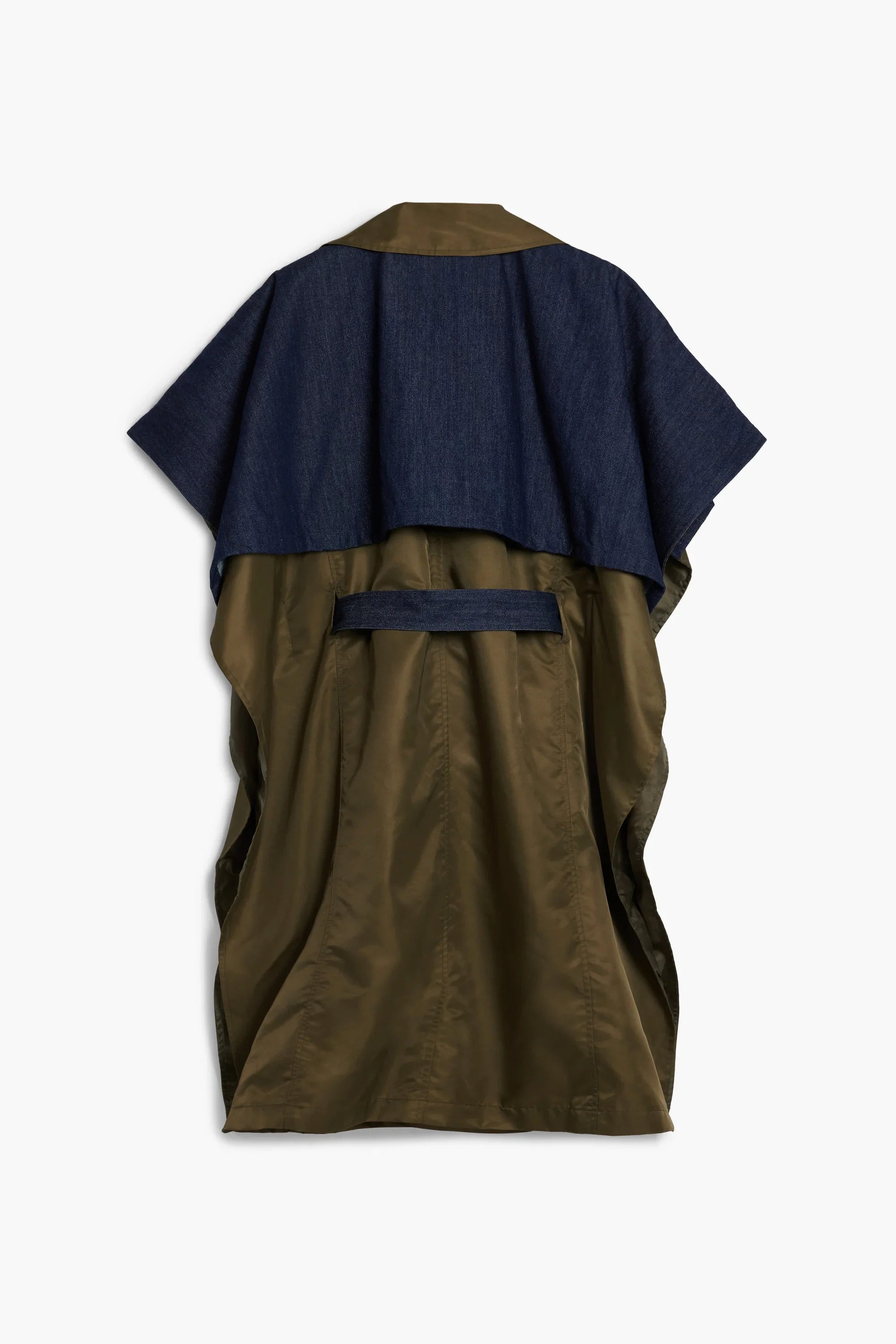 מעיל טרנדי בשילוב בד ג'ינס וכותנה זית, מבט אחורי, בחנות CHOZEN מותגים מובילים