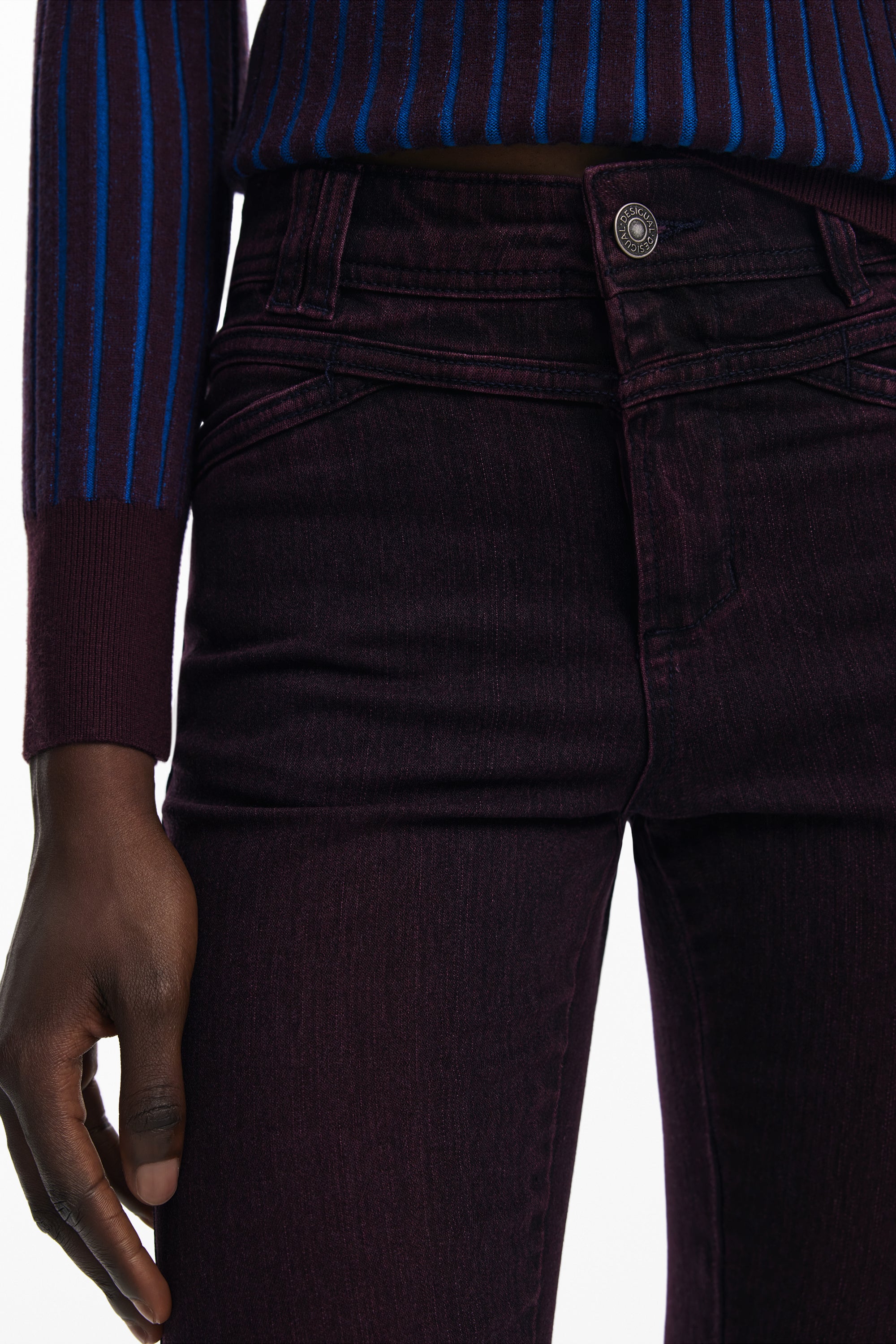 דזיגואל ג'ינס לנשים