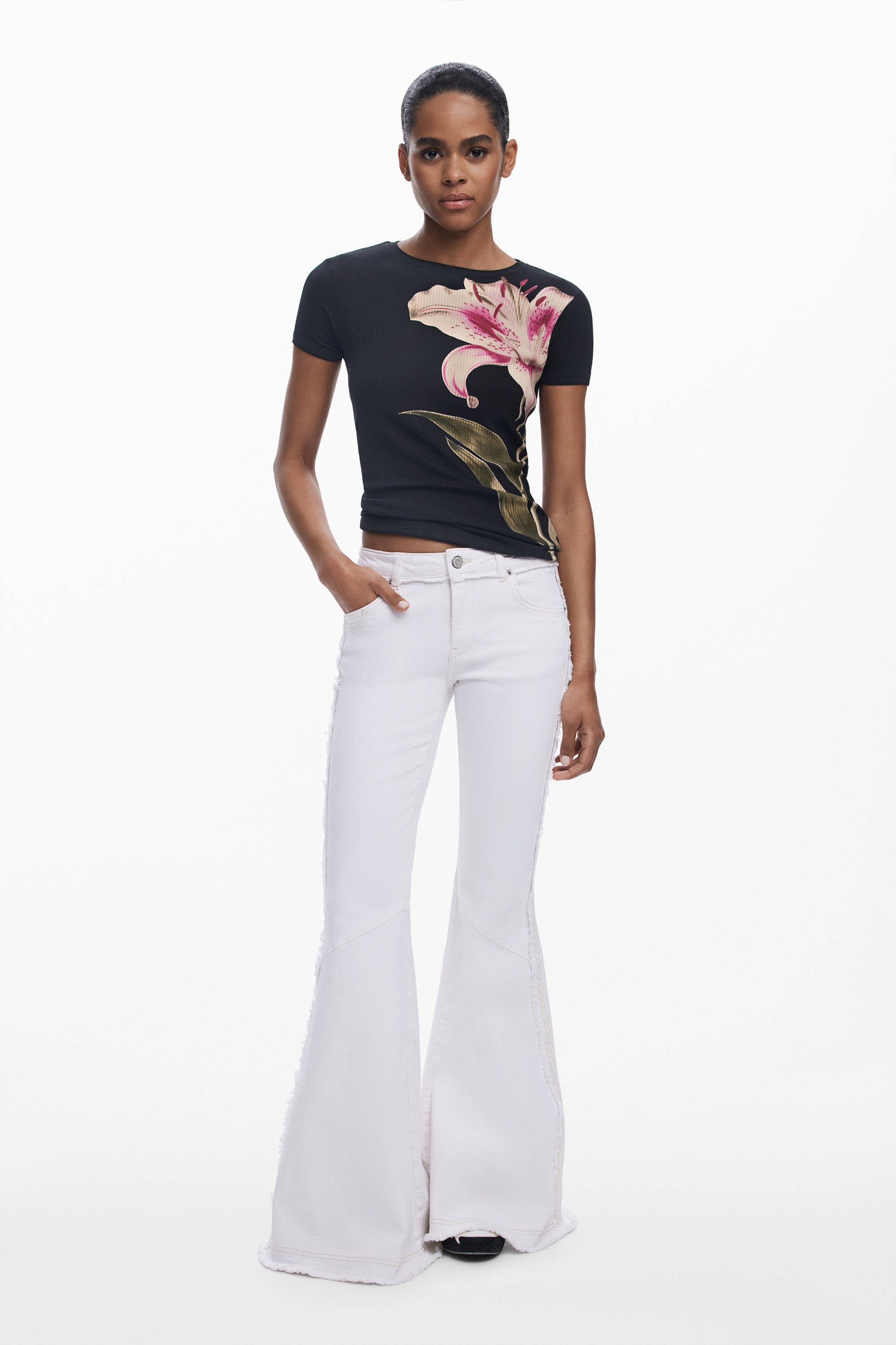 דזיגואל ג'ינס לנשים