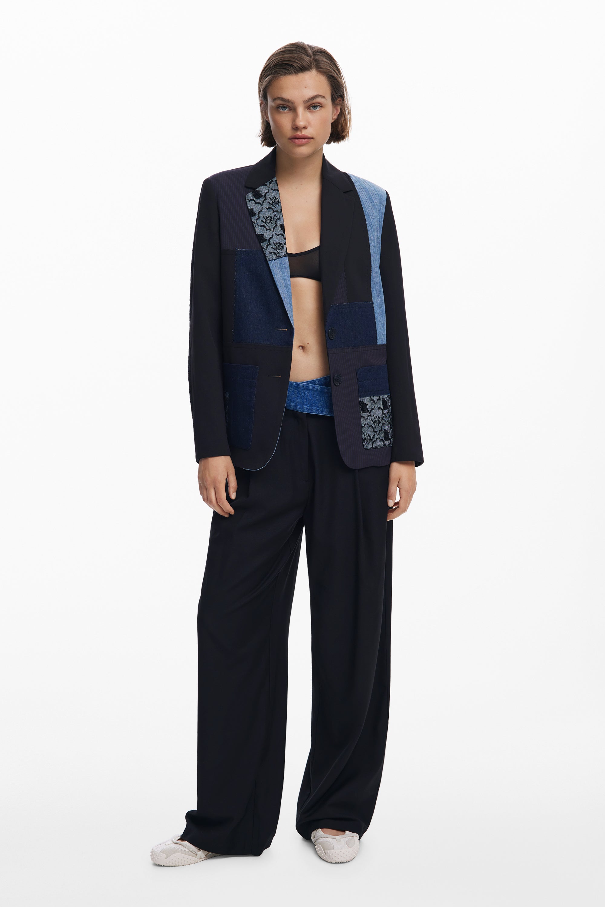 דזיגואל בלייזר לנשים