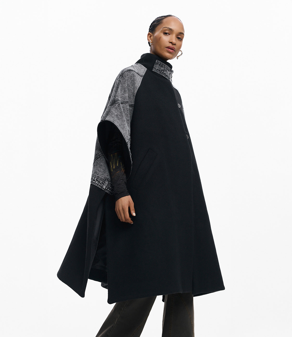 דזיגואל פונצ'ו לנשים