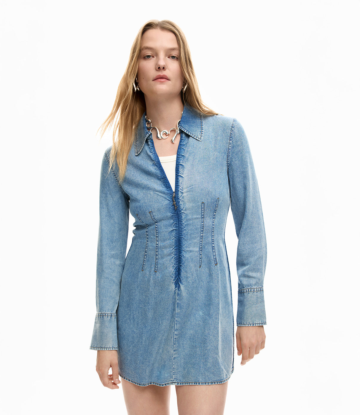 שמלה ג'ינס לנשים עם שרוולים ארוכים, צווארון מחודד וסגירת רוכסן בחזית