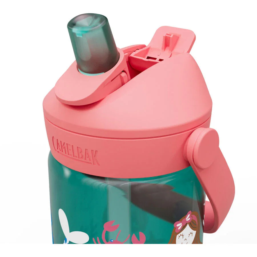 בקבוק שתייה CamelBak ורוד לילדים עם עיצוב צבעוני, מוצר איכותי מ-CHOZEN