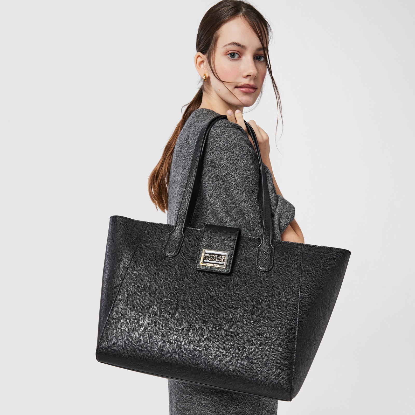 טואוס תיק כתף Funny בצבע שחור