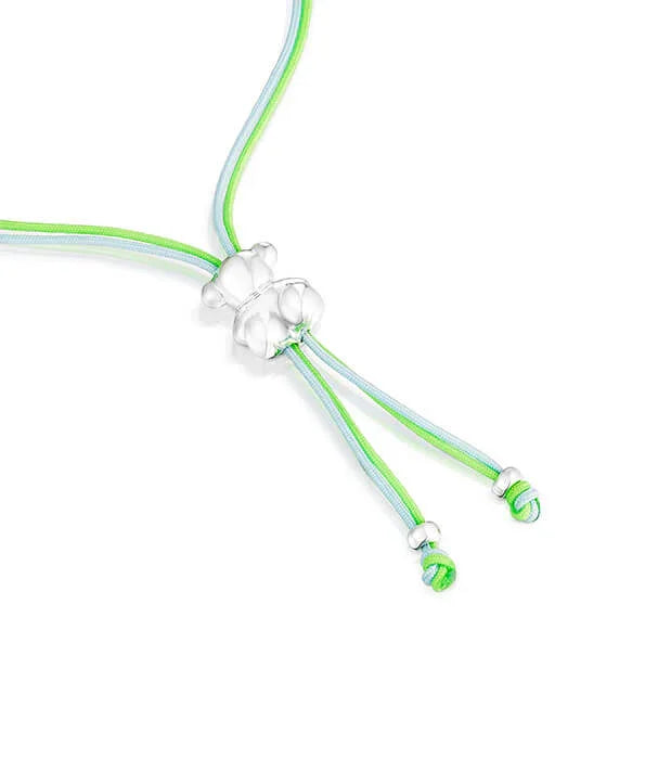 צמיד בעיצוב מודרני עם שרוכים ירוקים וכחולים ותליון כסף, CHOZEN מותגים יוקרתיים