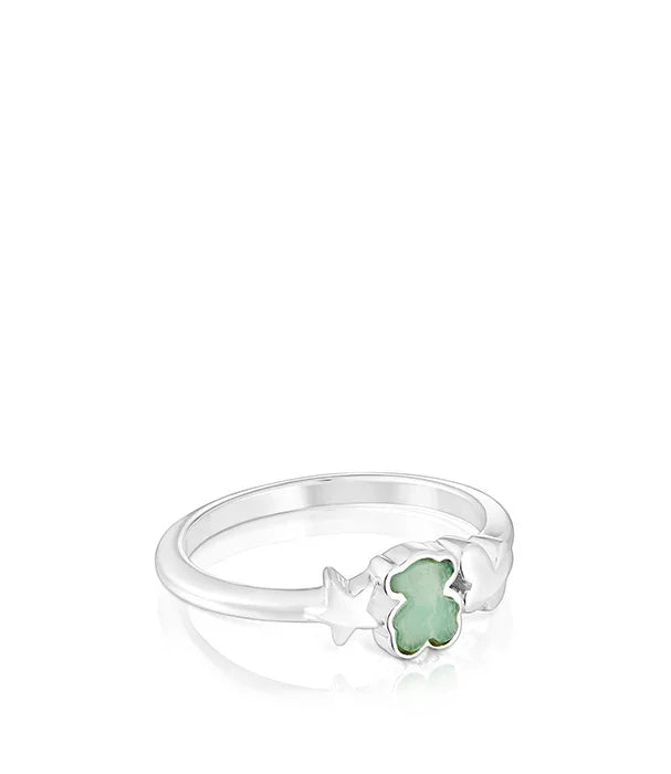 טבעת כסף עם עיטור פרח ירוק מבית המותג CHOZEN, עיצוב עדין ויוקרתי