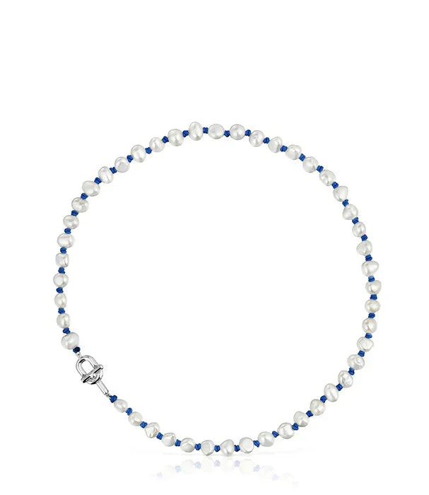 שרשרת פנינים ולולאות כחולות, תכשיט יוקרתי מהמותגים של CHOZEN