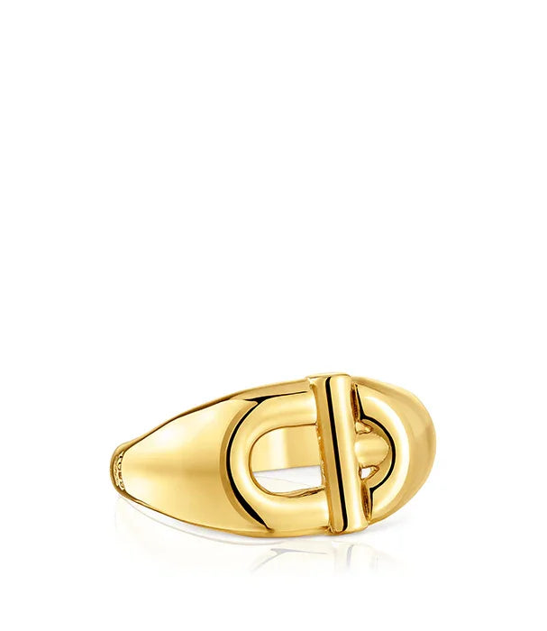 טבעת זהב יוקרתית בעיצוב מודרני, צילום סטודיו לחנות תכשיטים CHOZEN