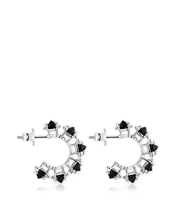 עגילי חישוק כסף עם אבני חן שחורות, עיצוב יוקרתי CHOZEN, קולקציית מותגים מובילים