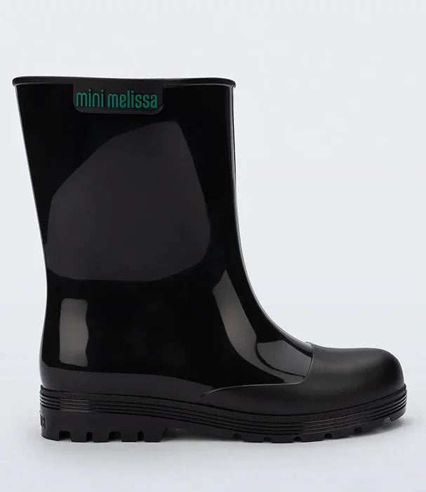 מגף גשם שחור לילדים mini melissa, עיצוב ייחודי, מתוך קולקציית CHOZEN מותגי על