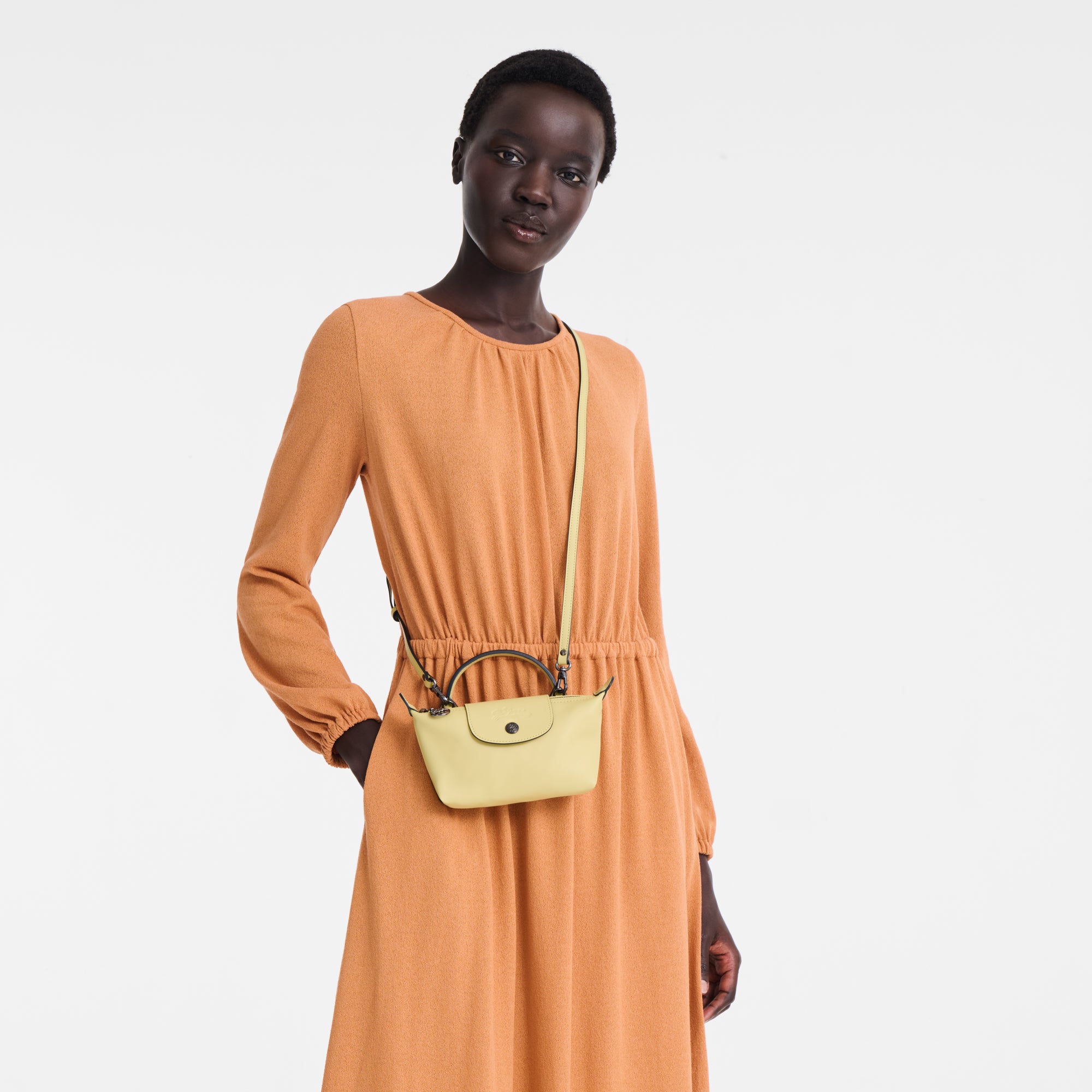 לונגשאמפ פאוץ' מעור Le Pliage Xtra פיסטוק