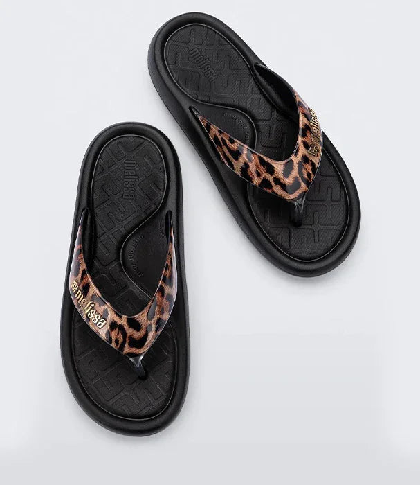 כפכפי אצבע שחורים עם רצועות הדפס מנומר melissa לנשים, נעלי קיץ מבית CHOZEN