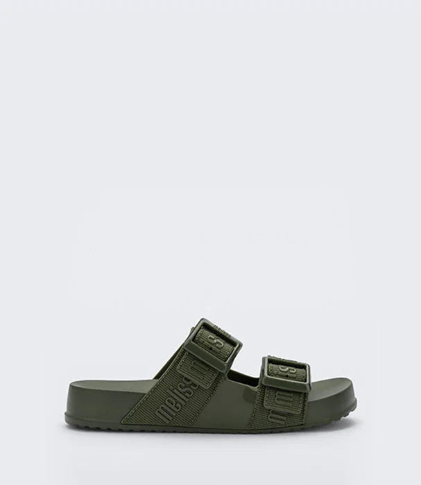 כפכף ירוק עם שתי רצועות וסגירת אבזם דגם Melissa, מוצר אופנה באתר CHOZEN