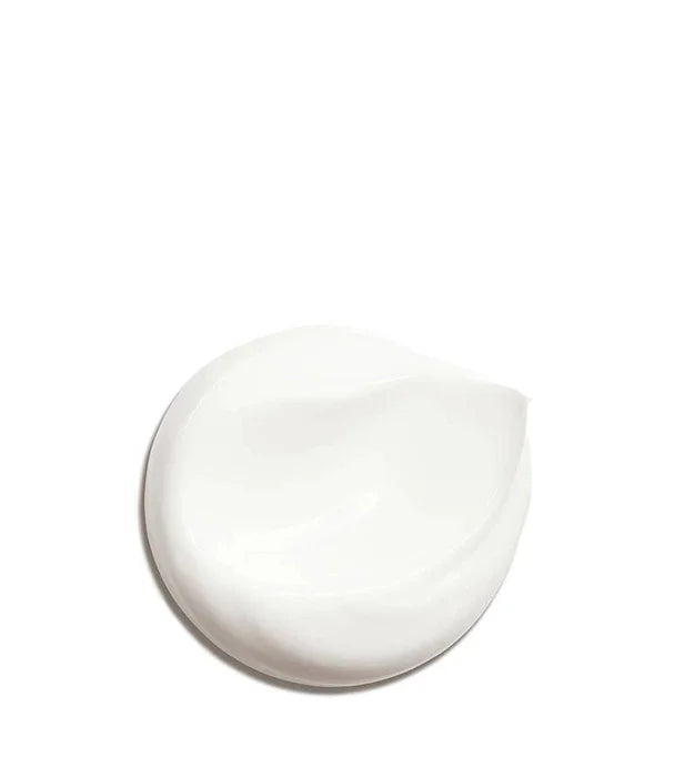 מרקם קרם לבן של מותג טיפוח יוקרה מבית CHOZEN, צילום על רקע לבן