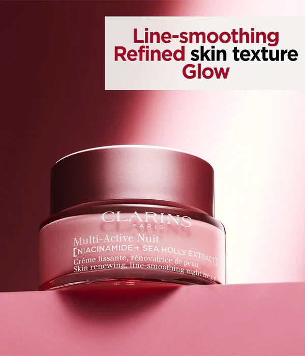 קרם לילה קלרינס Multi-Active Nuit מוצג על רקע ורוד, מוצר טיפוח לעור זוהר ואחיד, CHOZEN