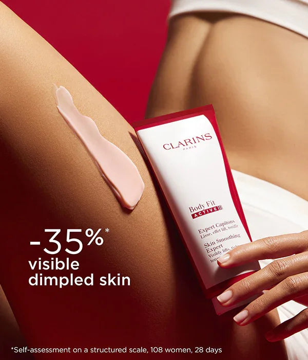 קרם Clarins Body Fit Active על ירך אישה, מוצר טיפוח יופי מאתר CHOZEN