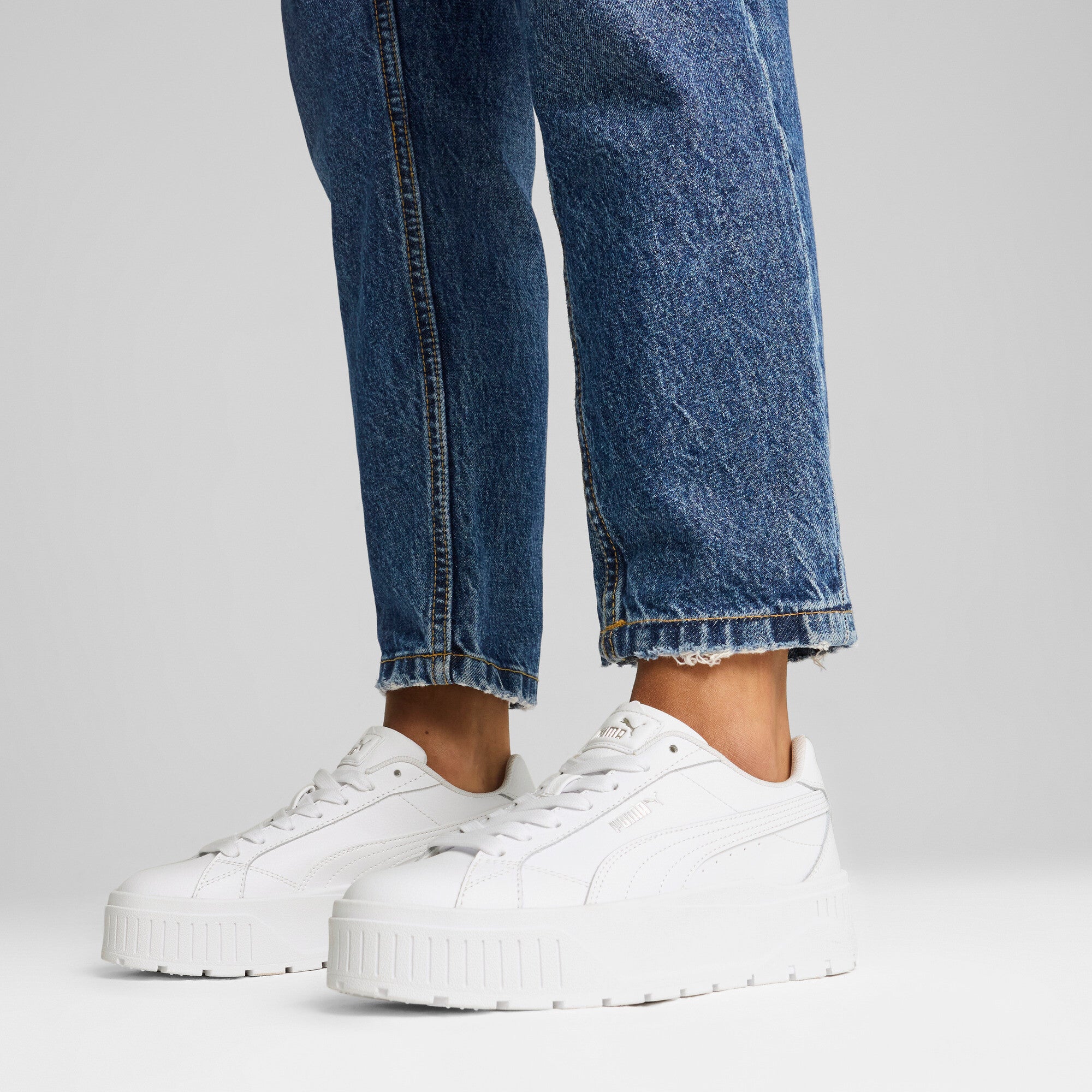 פומה סניקרס KARMEN II לנשים