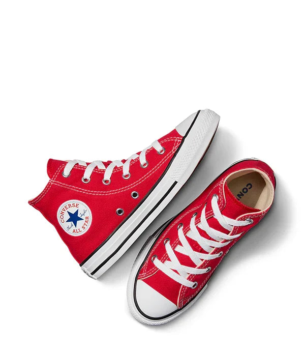 סניקרס אדומות Converse All Star דגם גבוה עם שרוכים לבנים על רקע לבן, חנות CHOZEN
