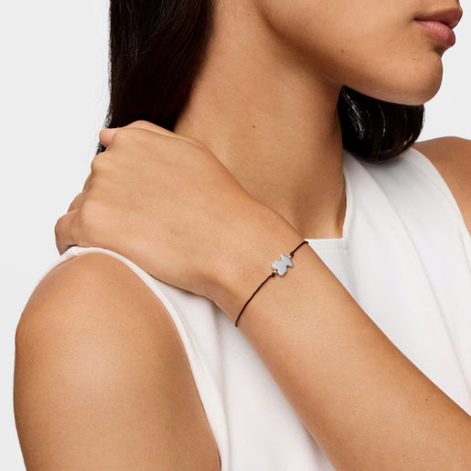 טואוס צמיד אלסטי בצבע שחור Sweet Dolls בשילוב מוטיב דובי מכסף