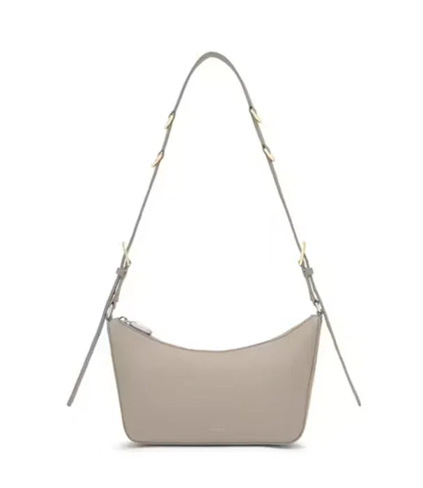 תיק כתף נשים אפור בהיר מבית CHOZEN, עיצוב מודרני וקלאסי, רצועה מתכווננת