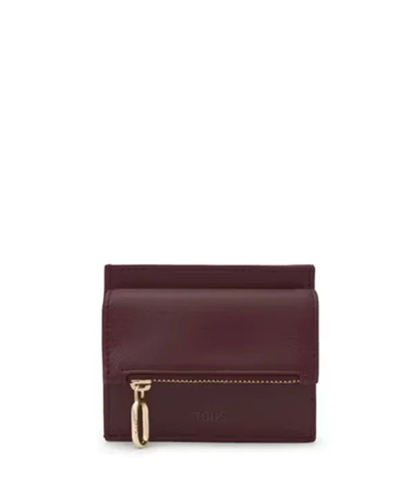 ארנק יוקרתי קטן בצבע בורדו עם רוכסן זהב, מבית CHOZEN, רקע לבן