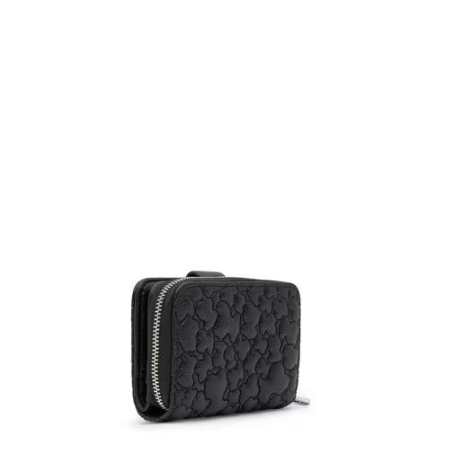 ארנק עור שחור לגברים בעיצוב מודרני עם טקסטורה מובלטת, נמכר ב-CHOZEN