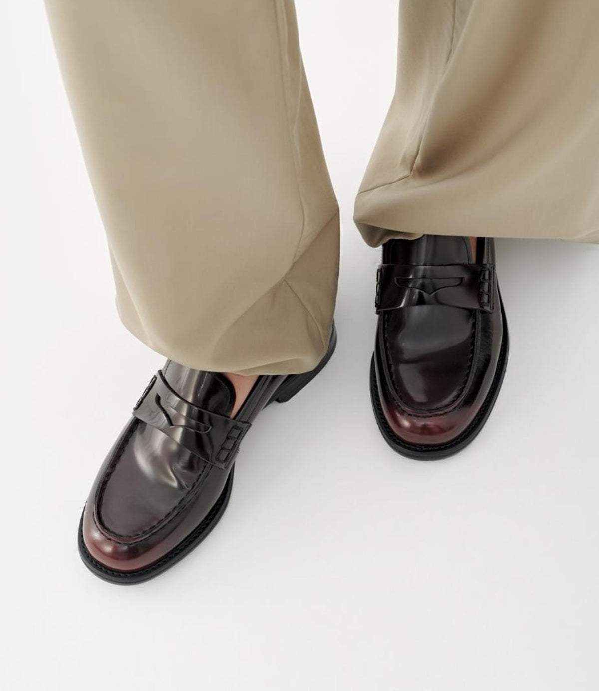 VAGABOND מגפיים בצבע בורדו - CHOZEN