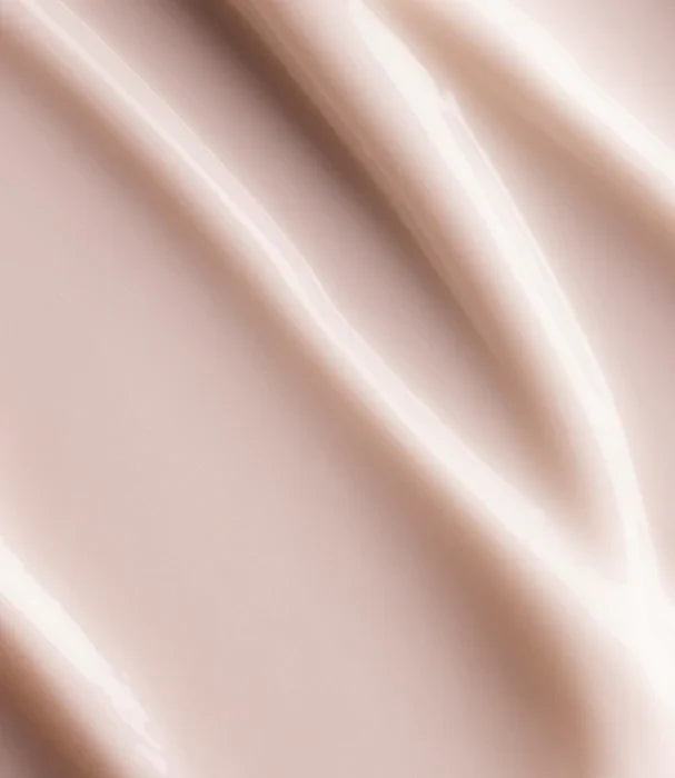 מרקם של קרם בגוון בז׳, מוצר קוסמטיקה יוקרתי CHOZEN, מותגים מובילים, קבוצת אלפא