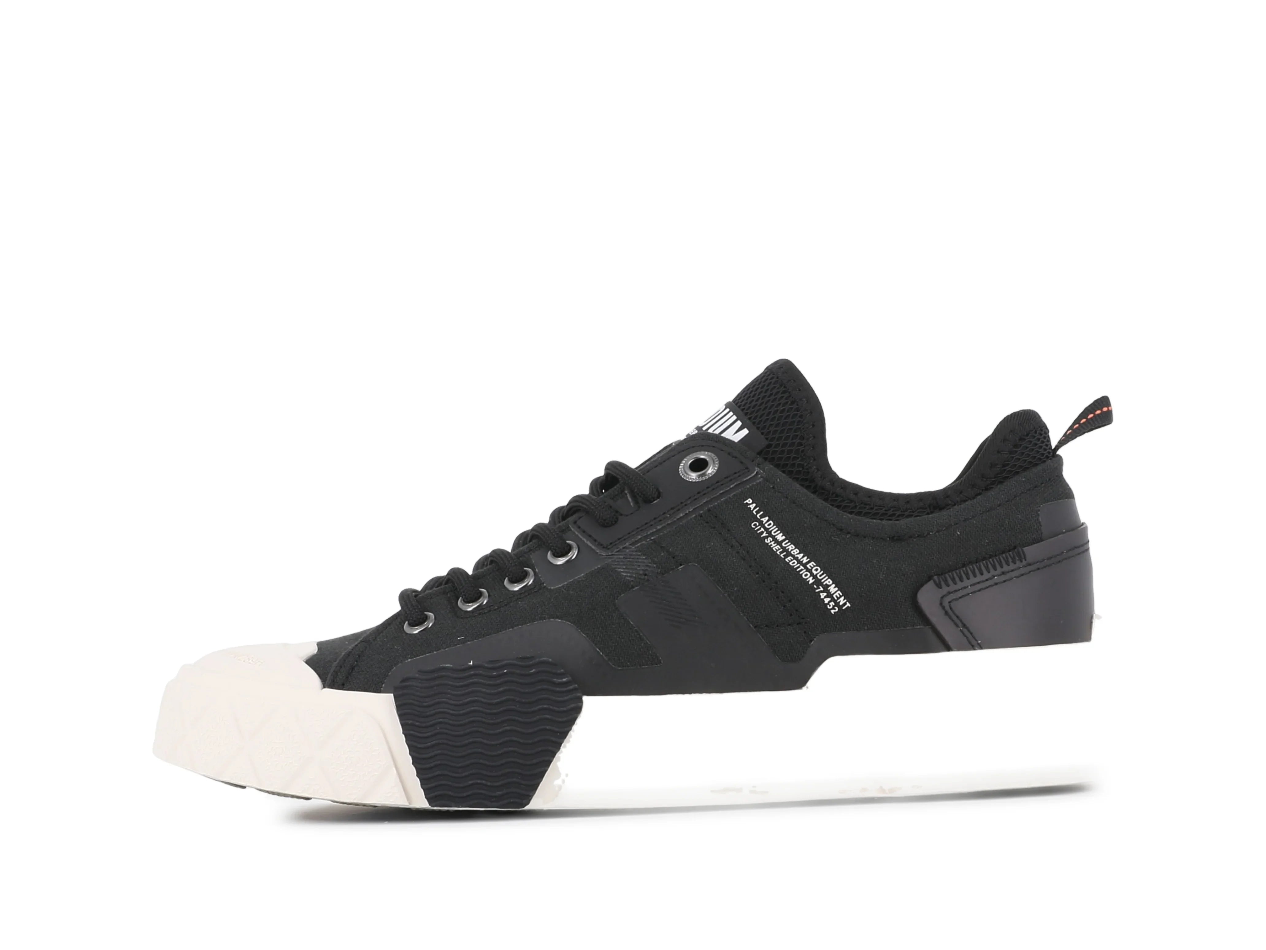 נעל סניקרס גברים שחורה מודרנית בעיצוב ייחודי, מותג מוביל באתר CHOZEN