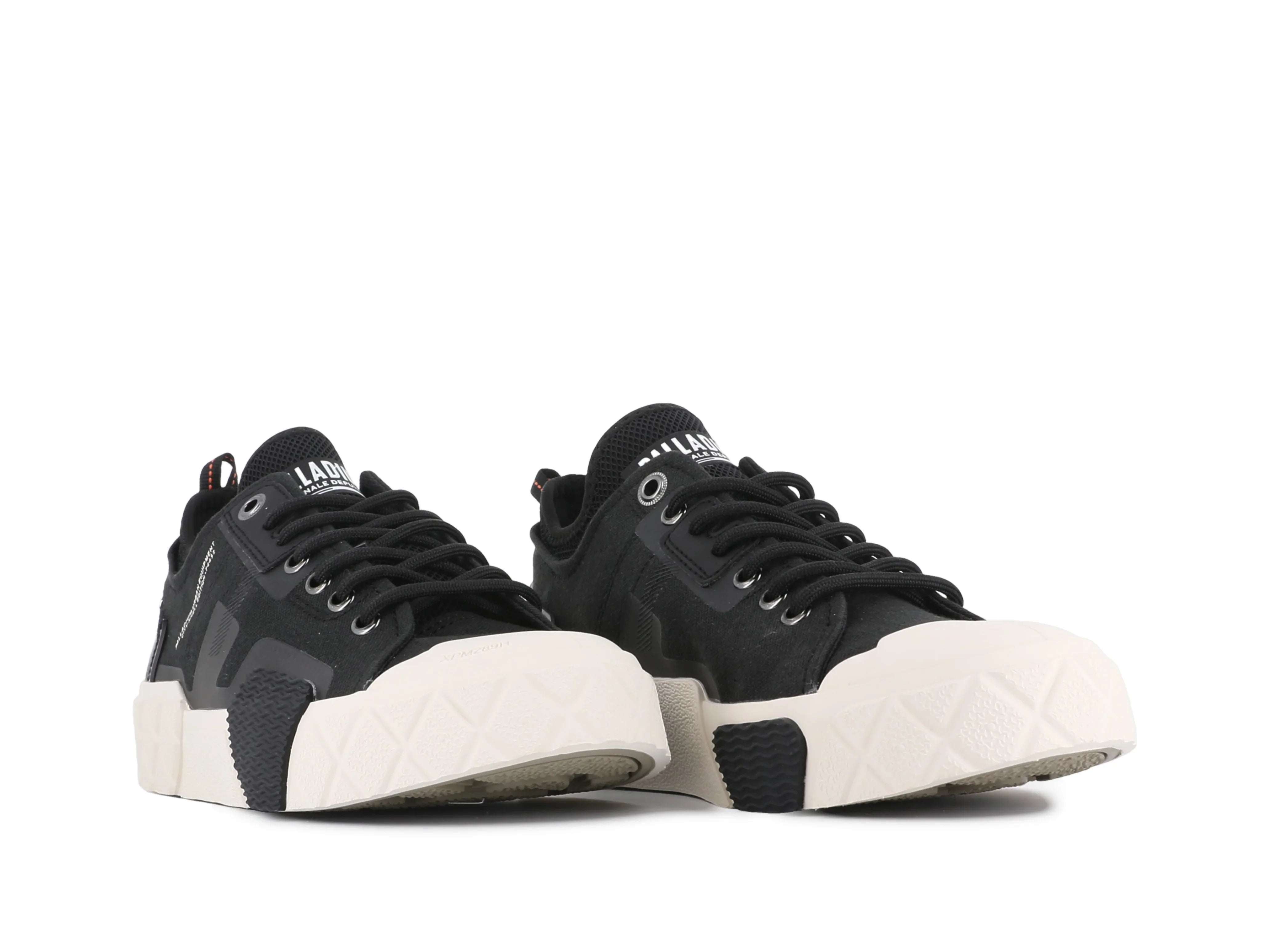 סניקרס שחורות עם סוליה עבה בהירה, קולקציה מובילה CHOZEN קבוצת אלפא