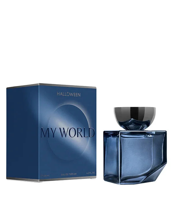 בושם HALLOWEEN MY WORLD בבקבוק כחול ליד קופסה ממותגת, מיתוג CHOZEN, מותגים מובילים