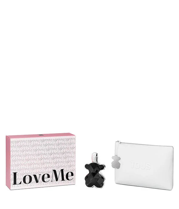 סט בישום TOUS LoveMe עם בקבוק דובוני שחור, קופסה ורודה ותיק לבן, מבית קבוצת אלפא