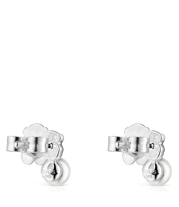 עגילי כסף סטרלינג עדינים בצורת דוב מבית TOUS, מוצג על רקע לבן, CHOZEN מותגים מובילים