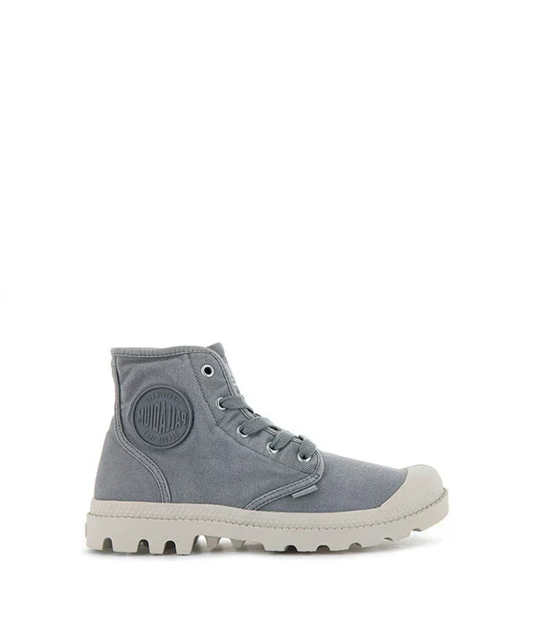 נעל פלטפורמה גבוהה אפורה עם סוליה בהירה, מותג על מבית CHOZEN