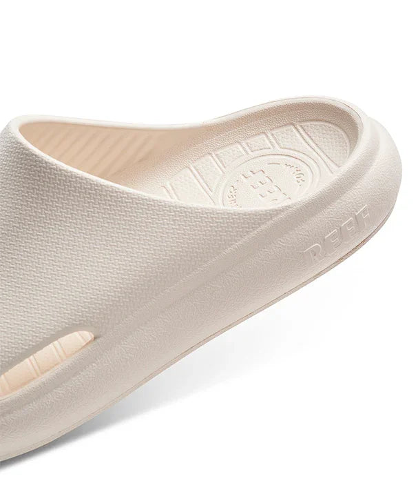 כפכף ריף בז׳ לגברים, עיצוב מודרני ונוחות מקסימלית, מותג בינלאומי CHOZEN