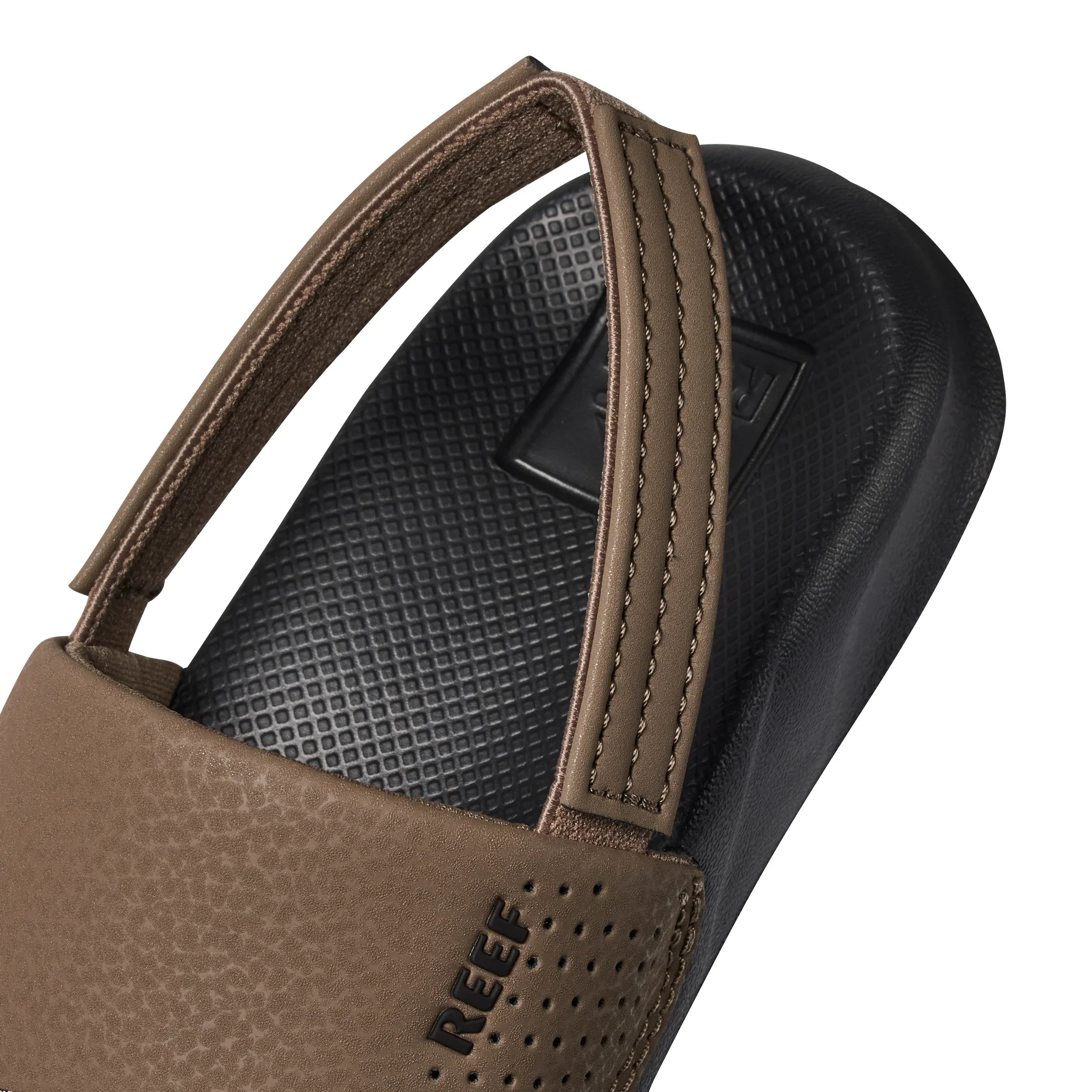 סנדל ריף חום גברים עם רצועת עור איכותית, עיצוב נוח, מותג CHOZEN