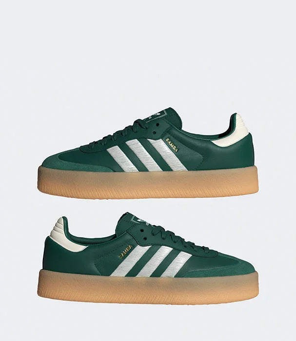 סניקרס אדידס ירוקות עם סוליית גומי, עיצוב ספורטיבי, CHOZEN מותגים מובילים