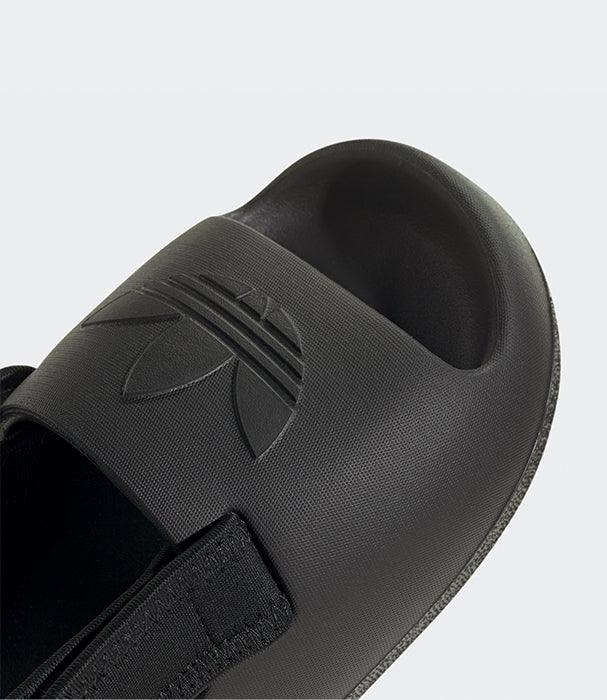 סנדל אדידס שחור עם לוגו תלתן, נעלי נוחות לגברים מבית CHOZEN